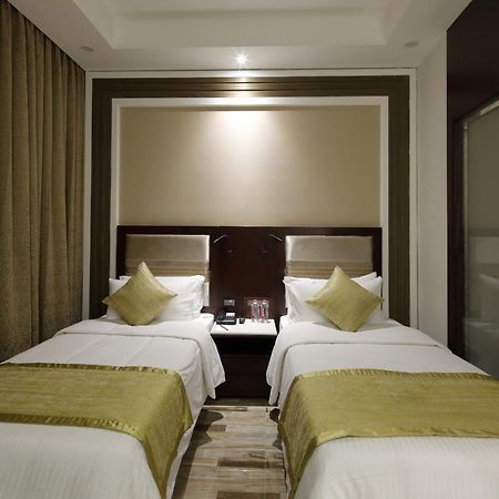 Regenta Inn Ranip Ahmedabad Ngoại thất bức ảnh
