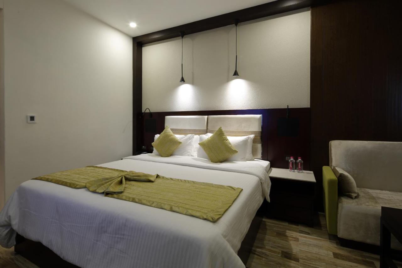 Regenta Inn Ranip Ahmedabad Ngoại thất bức ảnh