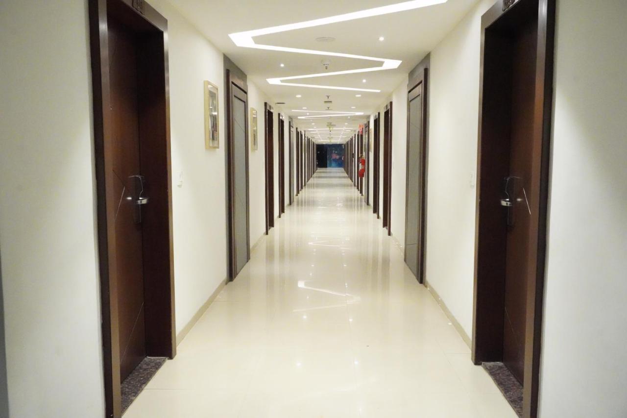 Regenta Inn Ranip Ahmedabad Ngoại thất bức ảnh