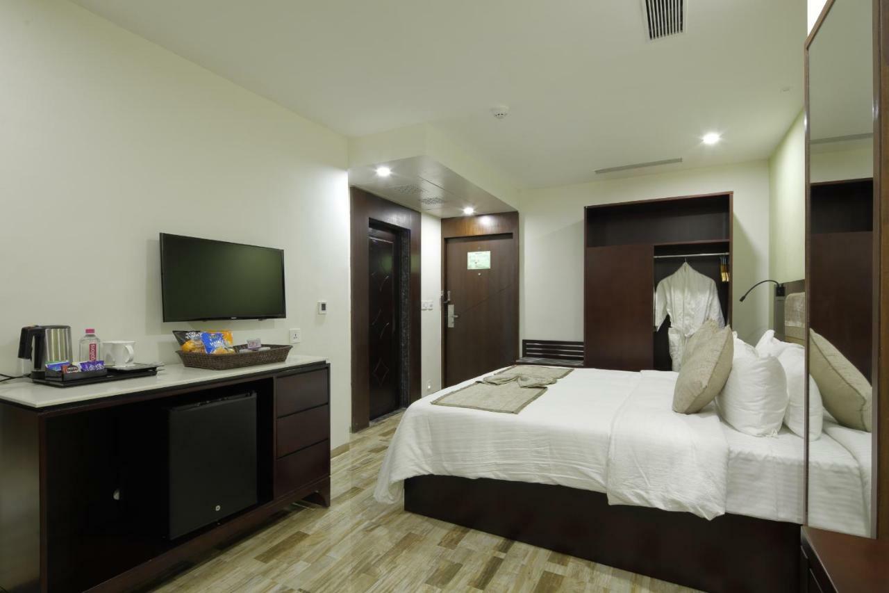Regenta Inn Ranip Ahmedabad Ngoại thất bức ảnh